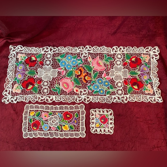 Vintage Other - RARE FIND! Elaborately embroidered Kalocsa, Hungary Vintage Table Set